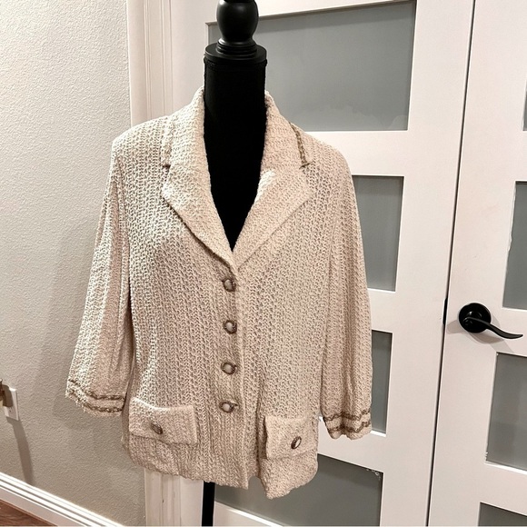 St. John Collection Sweaters - ST. JOHN COLLECTION by Marie Grey knit cardigan. Size 12